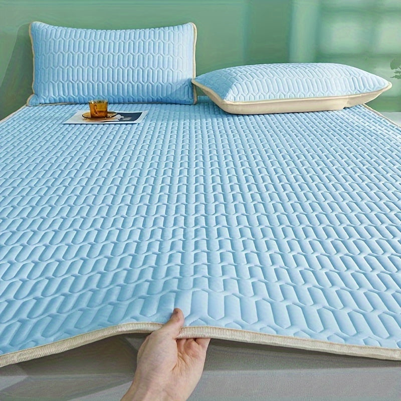 Cooling Latex Mat Set – Breathable & Foldable Comfort for Bedroom or Dorm