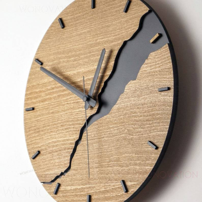 Luxury Wooden Wall Clock – Stylish & Elegant Silent Design for Living Room and Office