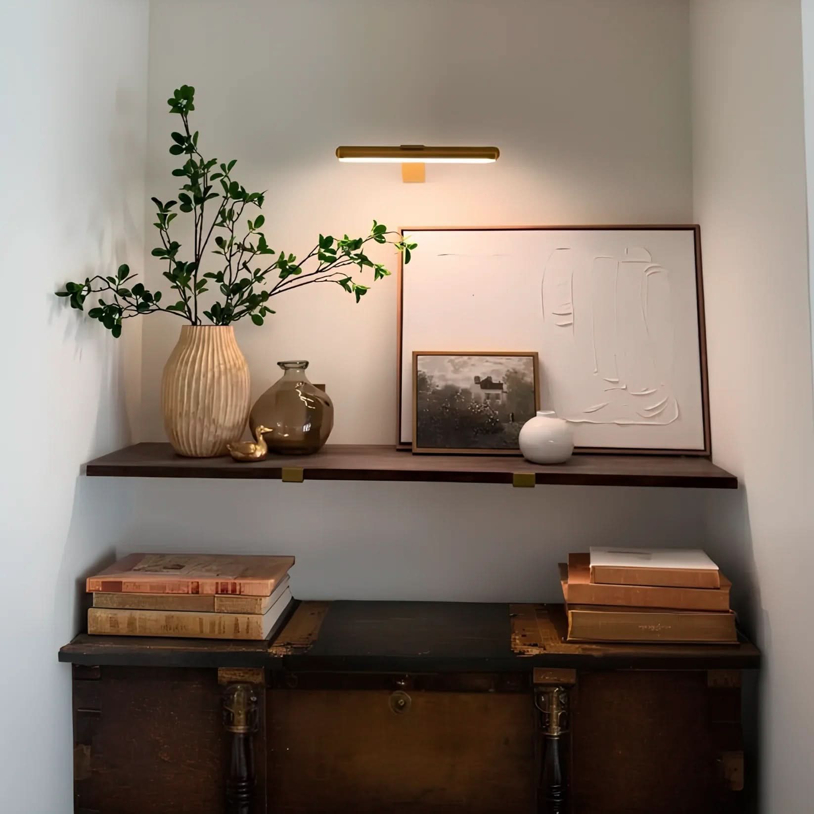 Adjustable LED Wall Light for Artwork with 360° Rotating Head and Customizable Brightness – Modern Metal Design 3