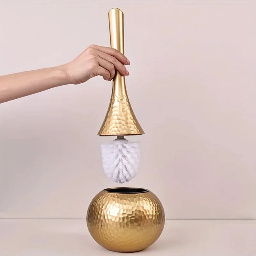 Elegant Gold Toilet Brush with Ergonomic Handle and Stylish Holder – Durable Bathroom Accessory for Modern Decor 0
