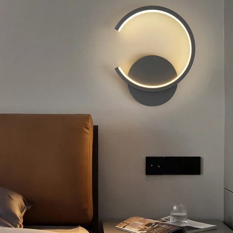 Halo Circle LED Wall Light – Painted Aluminum Wall Lamp with Integrated LED 6