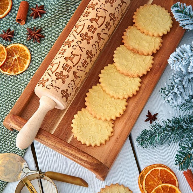 Handcrafted Embossed Rolling Pin for Holiday Baking – 35cm Beech Wood with Festive Reindeer and Snowflake Designs 8