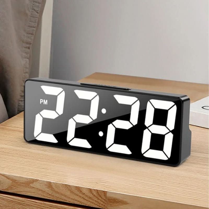 LED Digital Alarm Clock with Temperature Display and Adjustable Brightness – Compact USB or Battery Operated Design 2