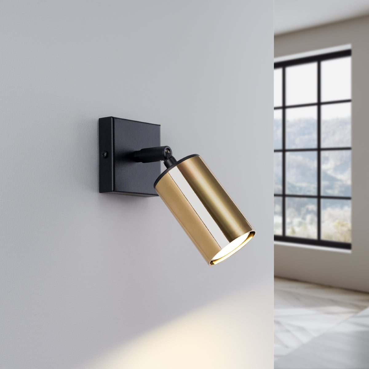 Modern Black and Gold Wall Light – Elegant Steel Wall Sconce for Living Room, Bedroom, and Office 1