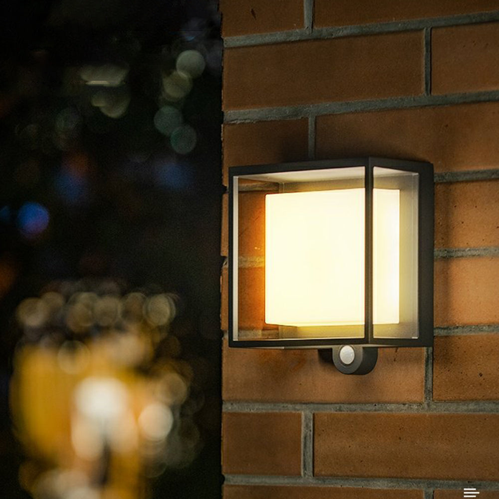 Modern Rectangular Solar Wall Light – Energy-Efficient Outdoor Lighting, Matte Black, IP65 Weatherproof, Warm White Illumination 2