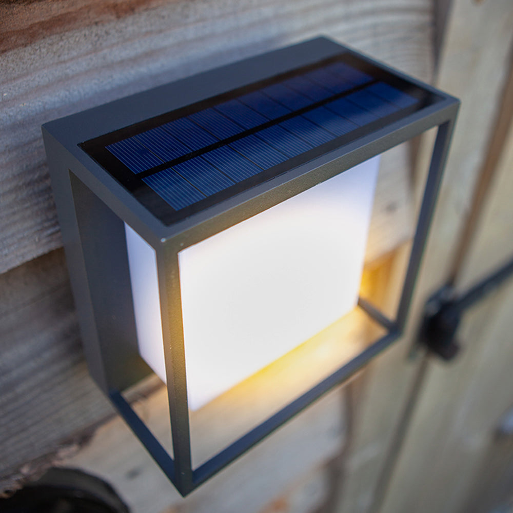 Modern Rectangular Solar Wall Light – Energy-Efficient Outdoor Lighting, Matte Black, IP65 Weatherproof, Warm White Illumination 6