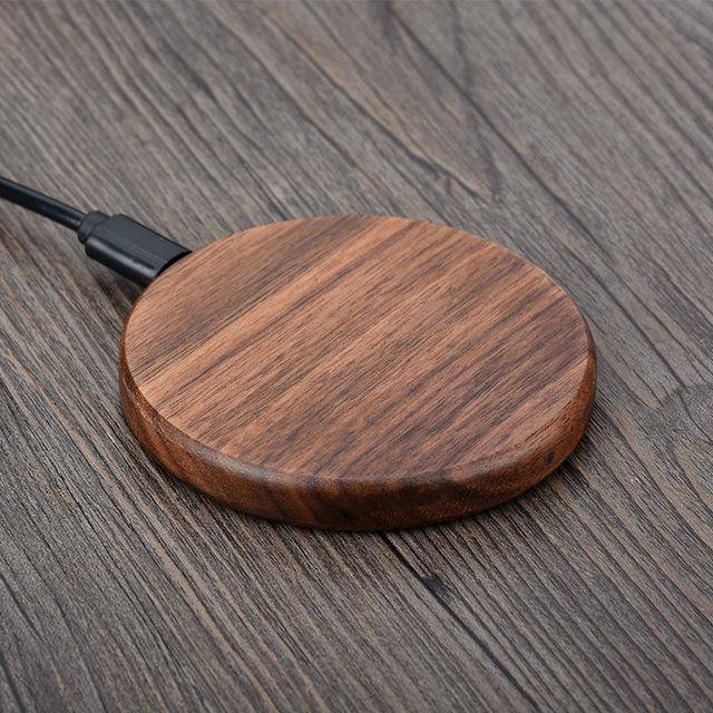 Qi Wireless Fast Charger with Natural Bamboo Design – Compatible with iPhone and Samsung Wireless Devices 4