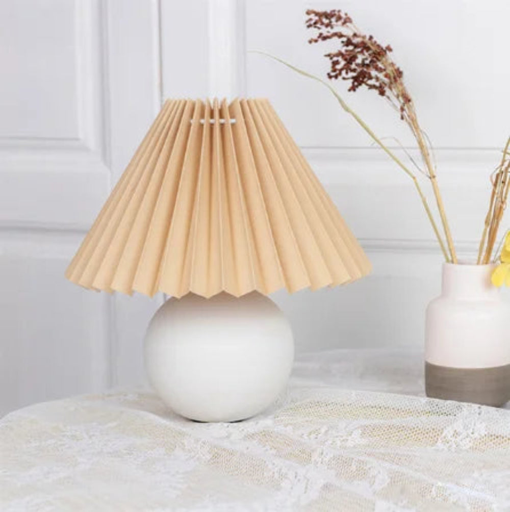 Vintage Table Lamp with Pleated Shade – Elegant Bedroom or Bedside Table Lamp for Warm Ambiance 13
