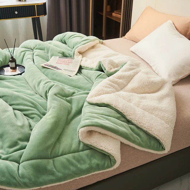 Warm Fleece Blanket – Soft and Cozy Flannel Throw for Ultimate Comfort 4