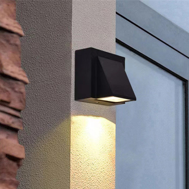 Waterproof Aluminum LED Outdoor Wall Lamp – Modern Exterior Wall Light for Garden and Patio, IP65 Rated, Energy Efficient 0