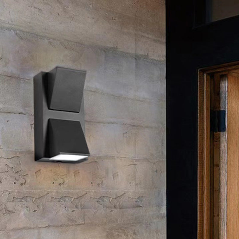 Waterproof Aluminum LED Outdoor Wall Lamp – Modern Exterior Wall Light for Garden and Patio, IP65 Rated, Energy Efficient 8