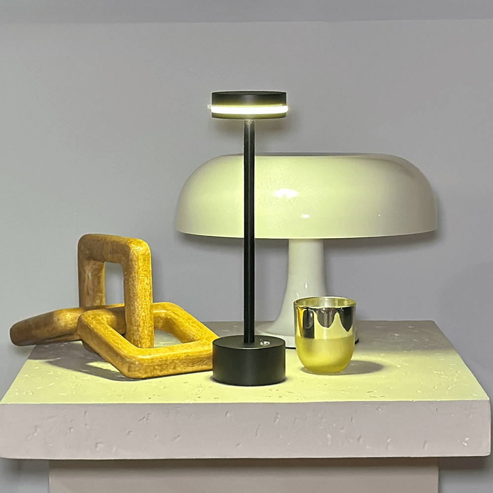Modern Wireless LED Table Lamp – Dimmable Lighting for Indoor and Outdoor Atmosphere