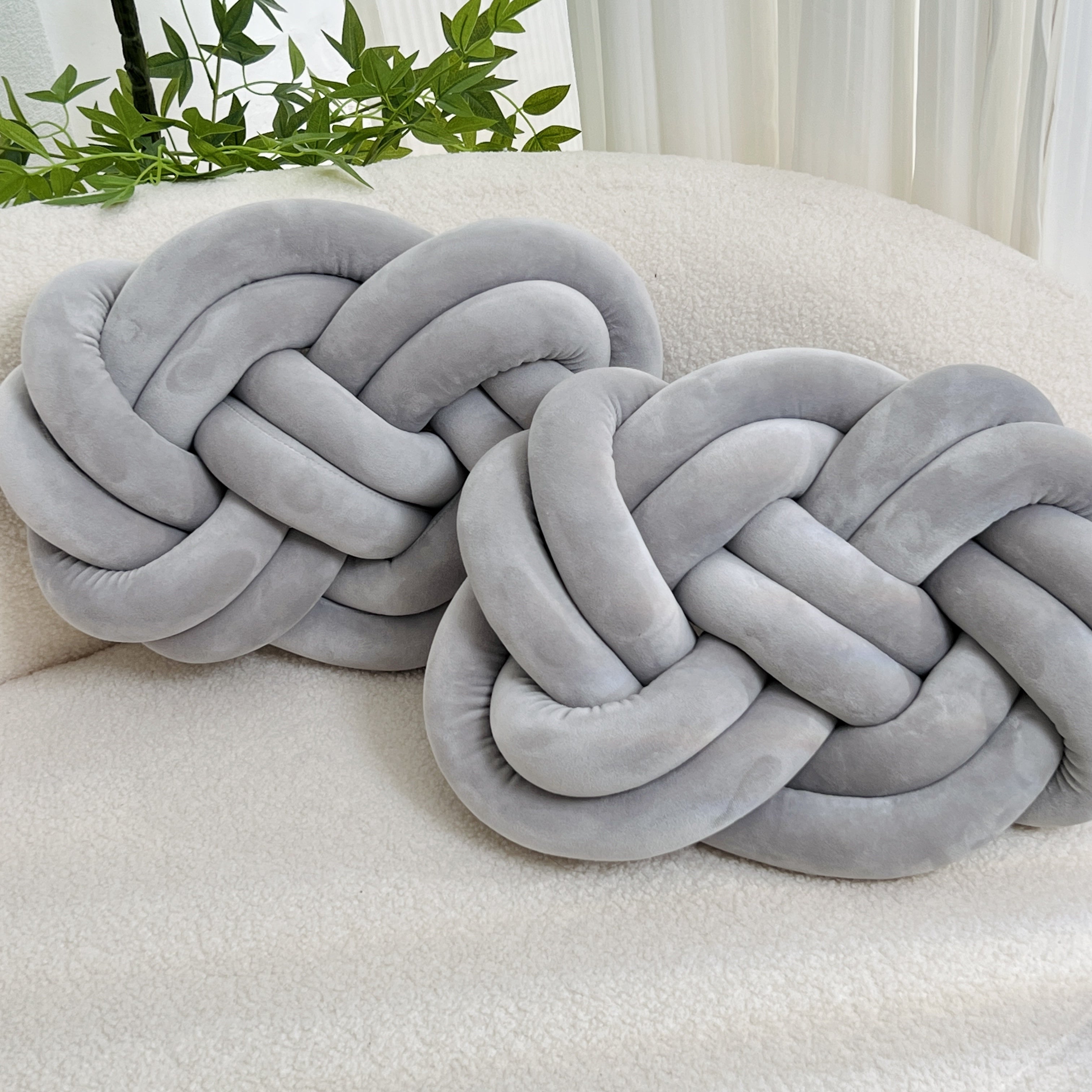 Soft Plush Round Button Cushions – Set of 2 Decorative Pillows for Sofa, Bed & Living Room