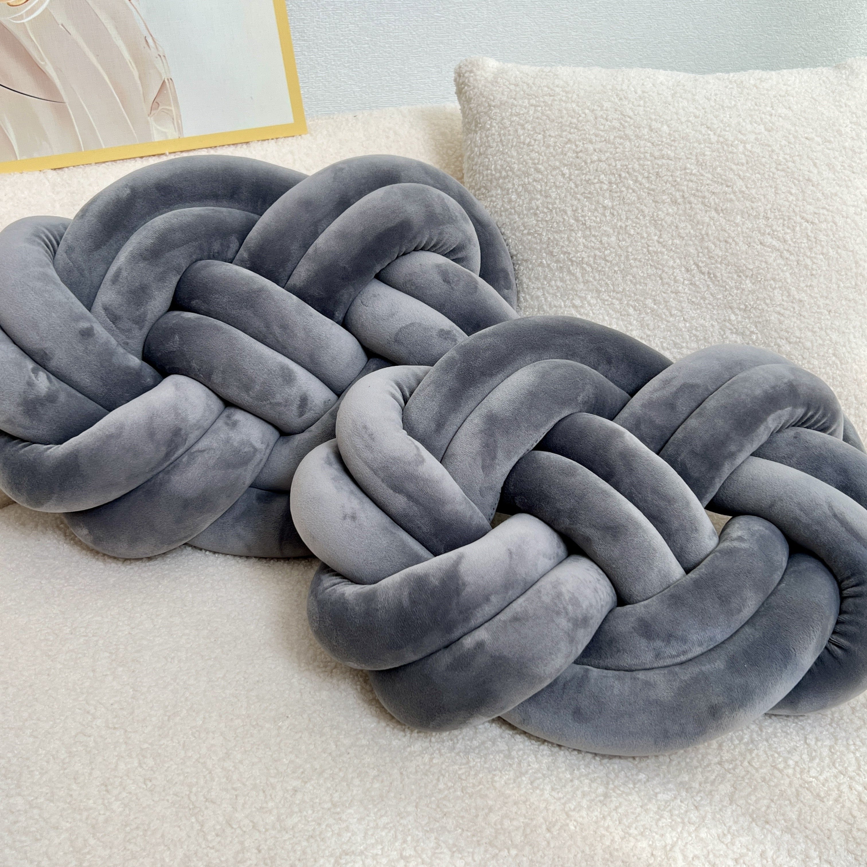 Soft Plush Round Button Cushions – Set of 2 Decorative Pillows for Sofa, Bed & Living Room