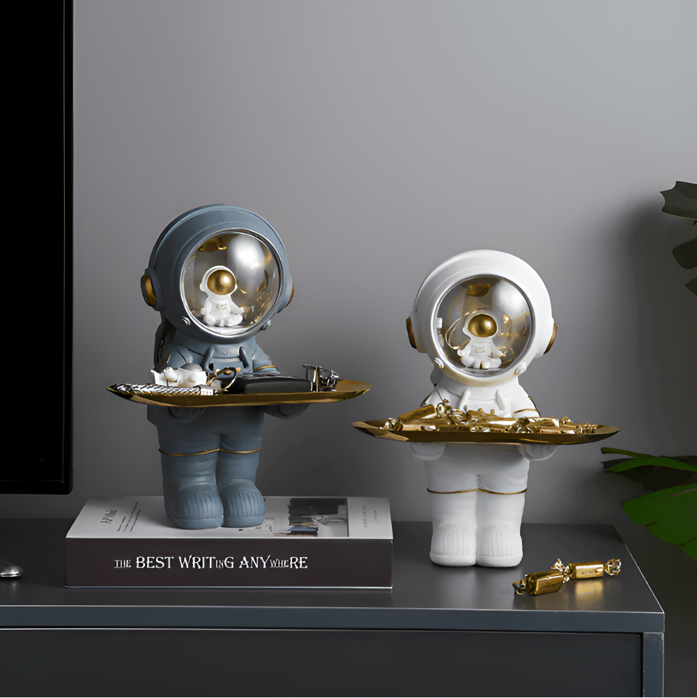 Astronaut Storage Tray with Resin Surface – Stylish Space-Saving Organizer for Keys and Essentials 1