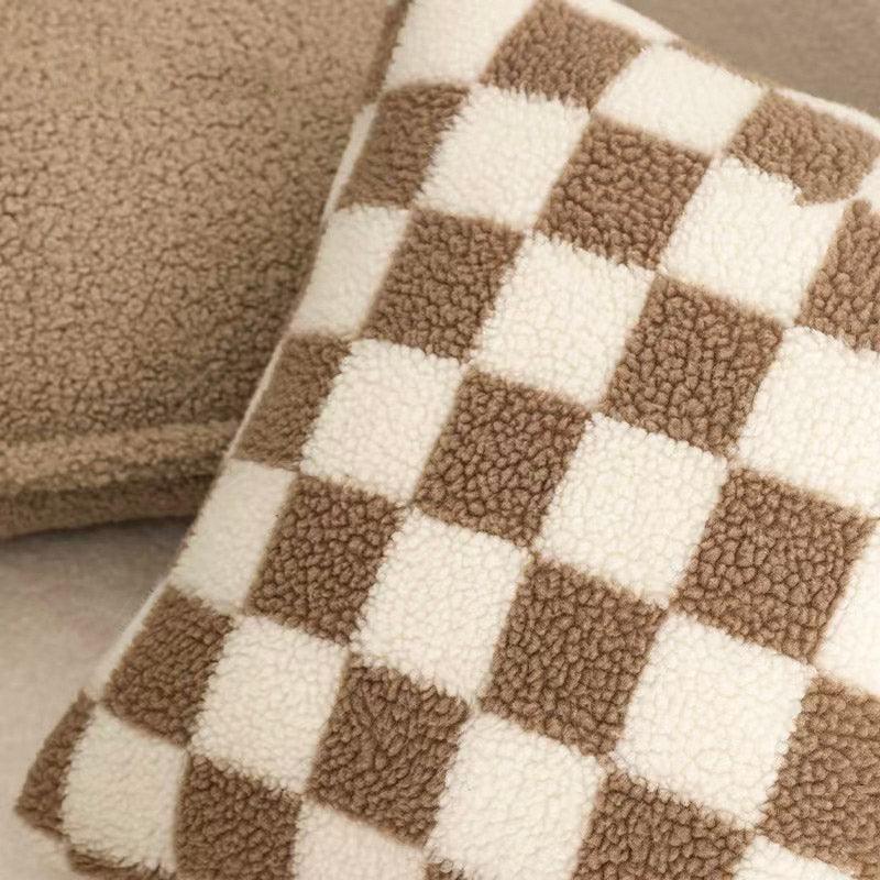 Checkered Cushion Cover in Soft Cotton – Elegant Couch and Sofa Cushion Cover for Stylish Home Decor 3