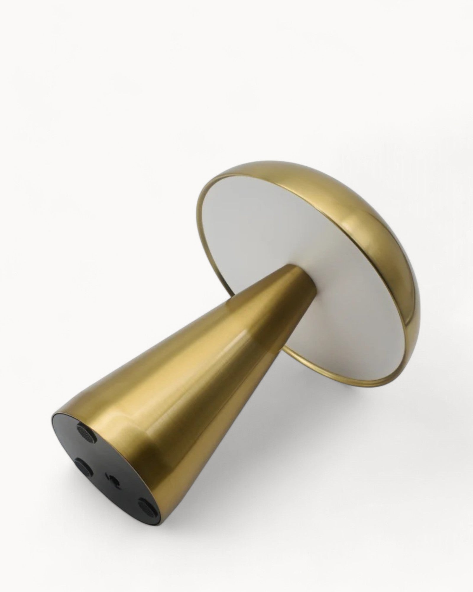 Dimmable Table Lamp with Rechargeable Battery – Cordless LED Indoor Lighting with Touch Control and 3 Light Intensities 1