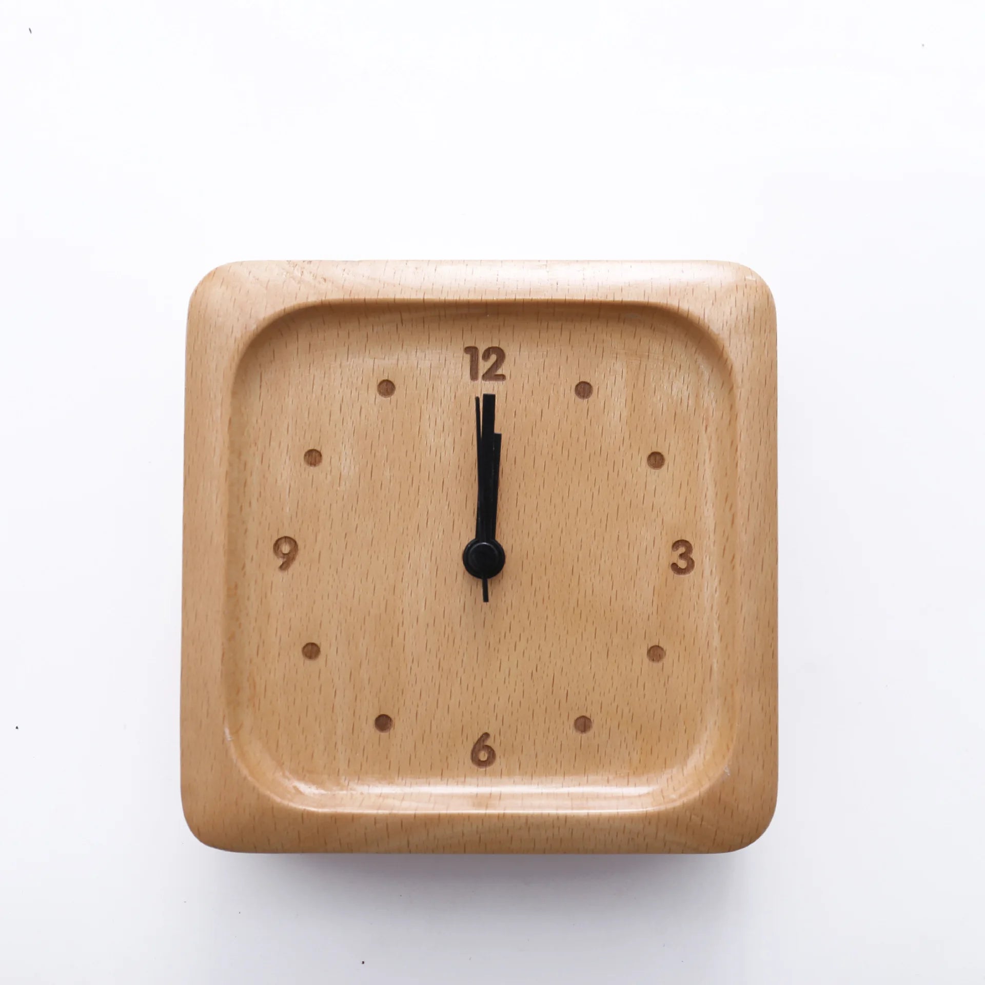 Elegant Beech Wood Alarm Clock with Silent Mechanism – Minimalist Design for Home and Office 4
