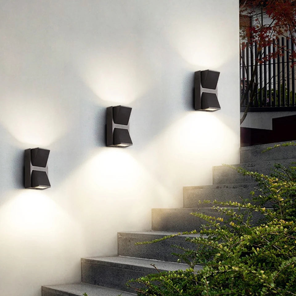 IP54 Outdoor Wall Light with Integrated LED – Durable Aluminum Exterior Wall Lantern 7