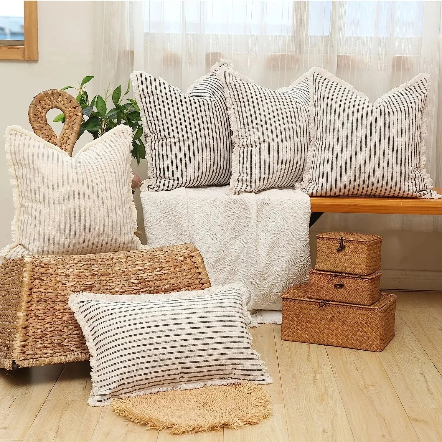 Jacquard Cushion Covers with White Frill – 45x45 cm Decorative Scatter Cushions for Stylish Home Decor 5