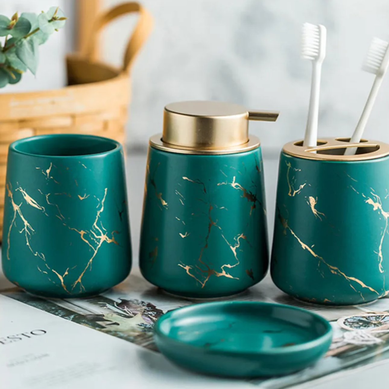 Luxury Marble Bathroom Set – 4-Piece Minimalist Ceramic Accessory Collection for Modern Decor 1