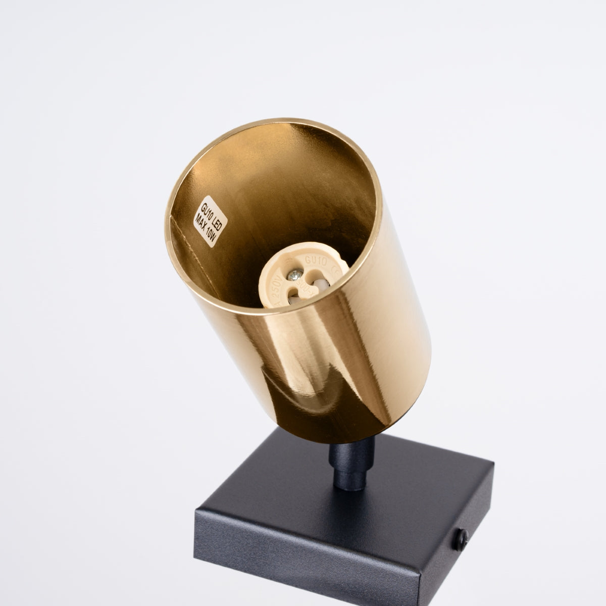 Modern Black and Gold Wall Light – Elegant Steel Wall Sconce for Living Room, Bedroom, and Office 3