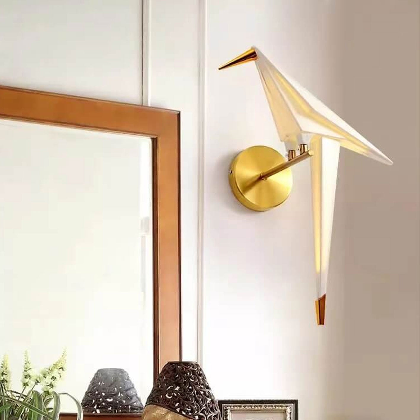 Modern LED Wall Sconce with Creative Paper Cranes Design – Energy-Efficient Wall Lamp in White and Gold, Ideal for Living Room and Bedroom 9