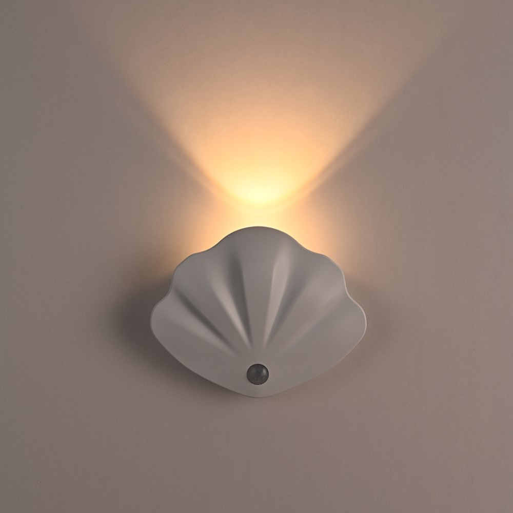 Motion Sensor Light – USB Rechargeable LED Sensor Light for Home Use, Automatic Activation for Hallways, Bedrooms, and Bathrooms 4