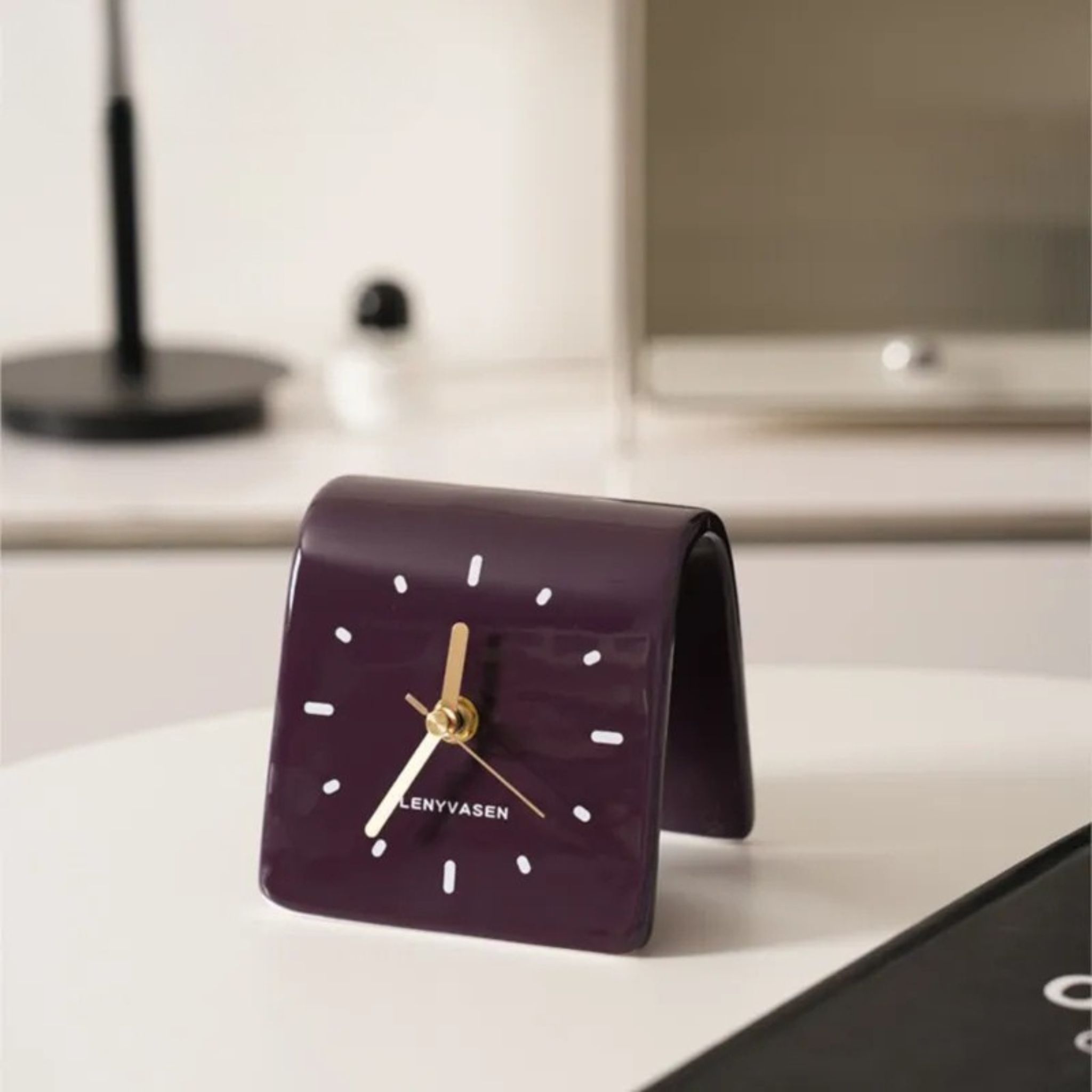 Stylish Ceramic Desk Clock – Minimalist Square Design for Modern Home Décor, Silent Needle Movement, Compact Lightweight 5