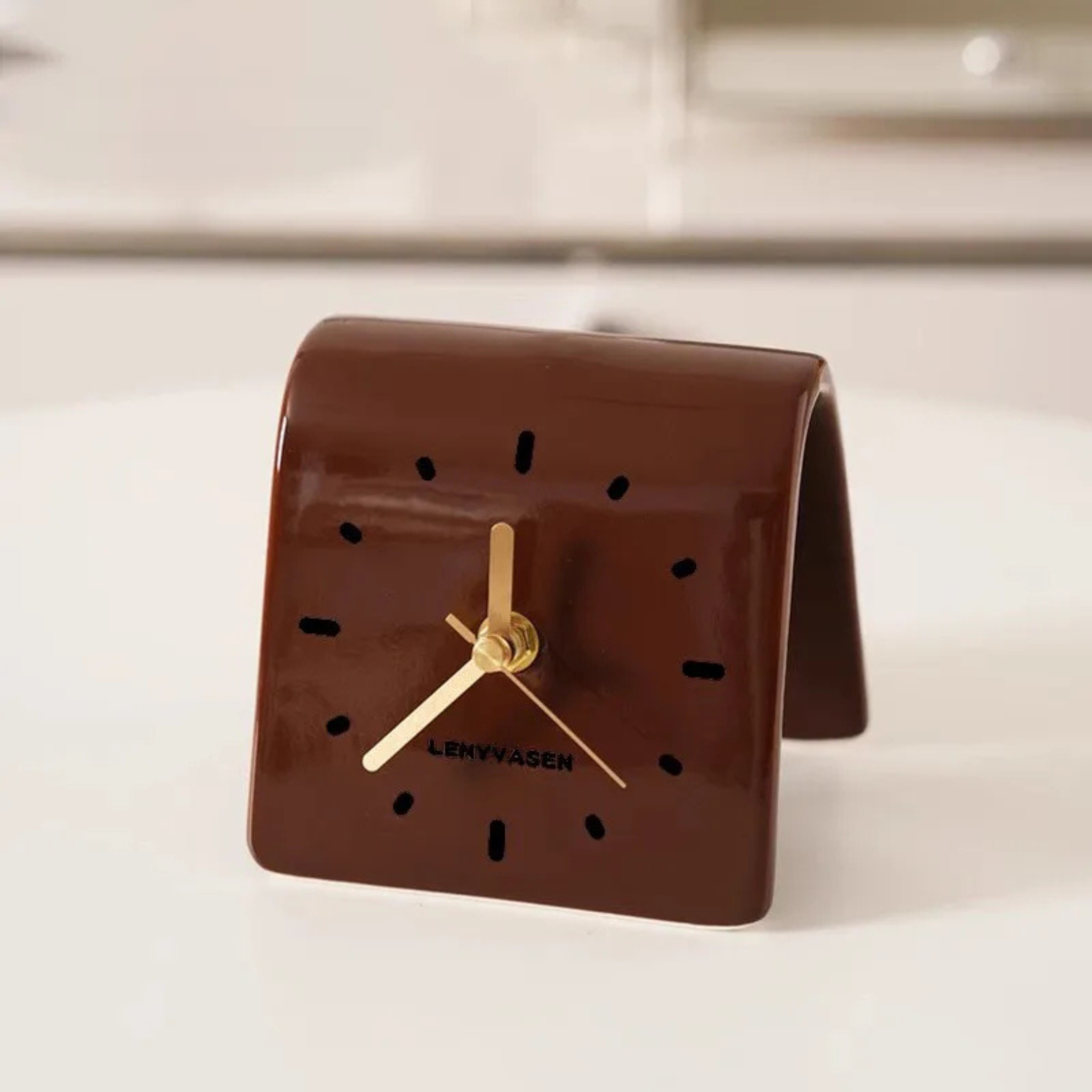 Stylish Ceramic Desk Clock – Minimalist Square Design for Modern Home Décor, Silent Needle Movement, Compact Lightweight 7