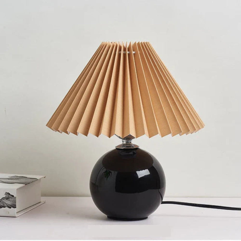 Vintage Table Lamp with Pleated Shade – Elegant Bedroom or Bedside Table Lamp for Warm Ambiance 6