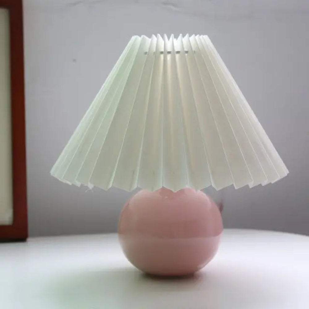 Vintage Table Lamp with Pleated Shade – Elegant Bedroom or Bedside Table Lamp for Warm Ambiance 8