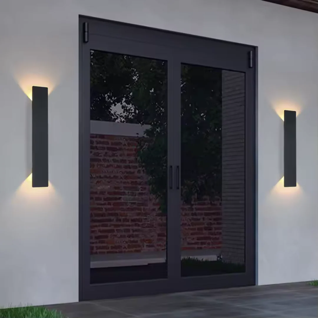 Weatherproof Aluminum Outdoor Wall Light – Modern LED Landscape Lighting for Gardens and Facades 0
