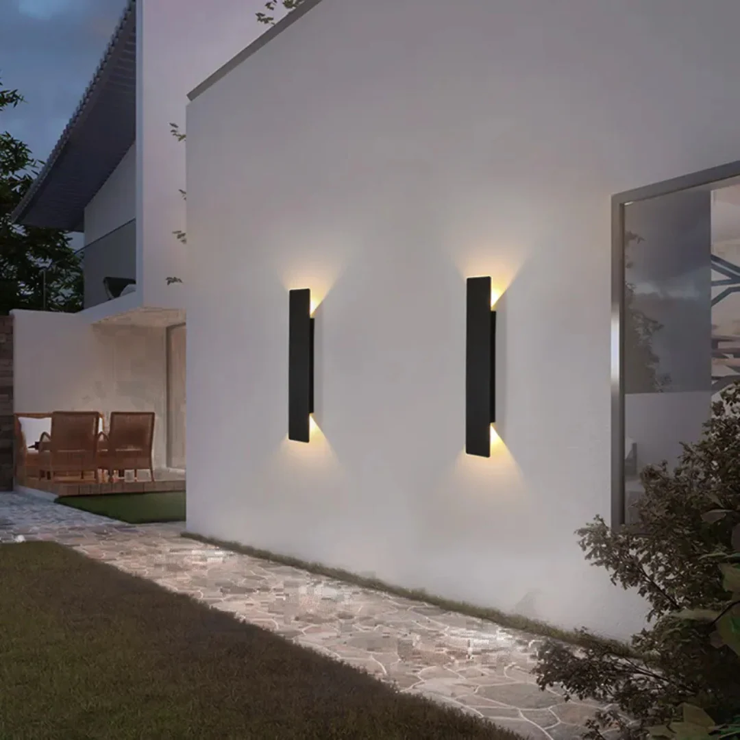 Weatherproof Aluminum Outdoor Wall Light – Modern LED Landscape Lighting for Gardens and Facades 3
