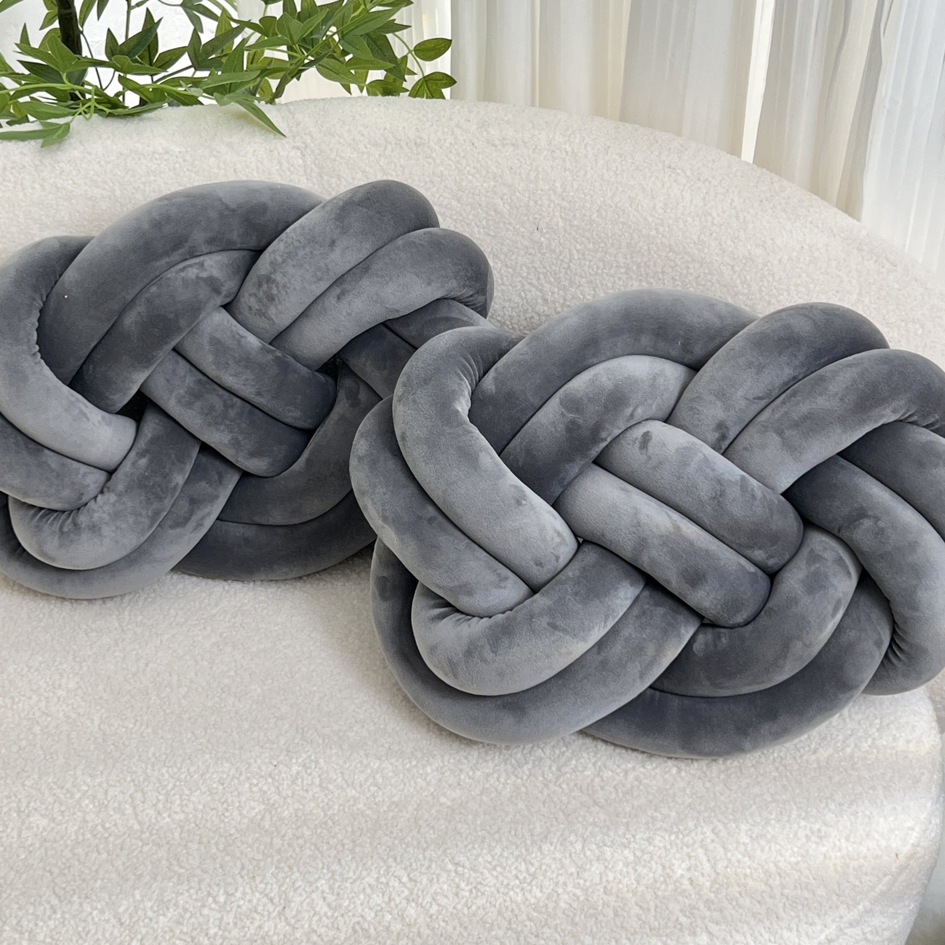Soft Plush Round Button Cushions – Set of 2 Decorative Pillows for Sofa, Bed & Living Room