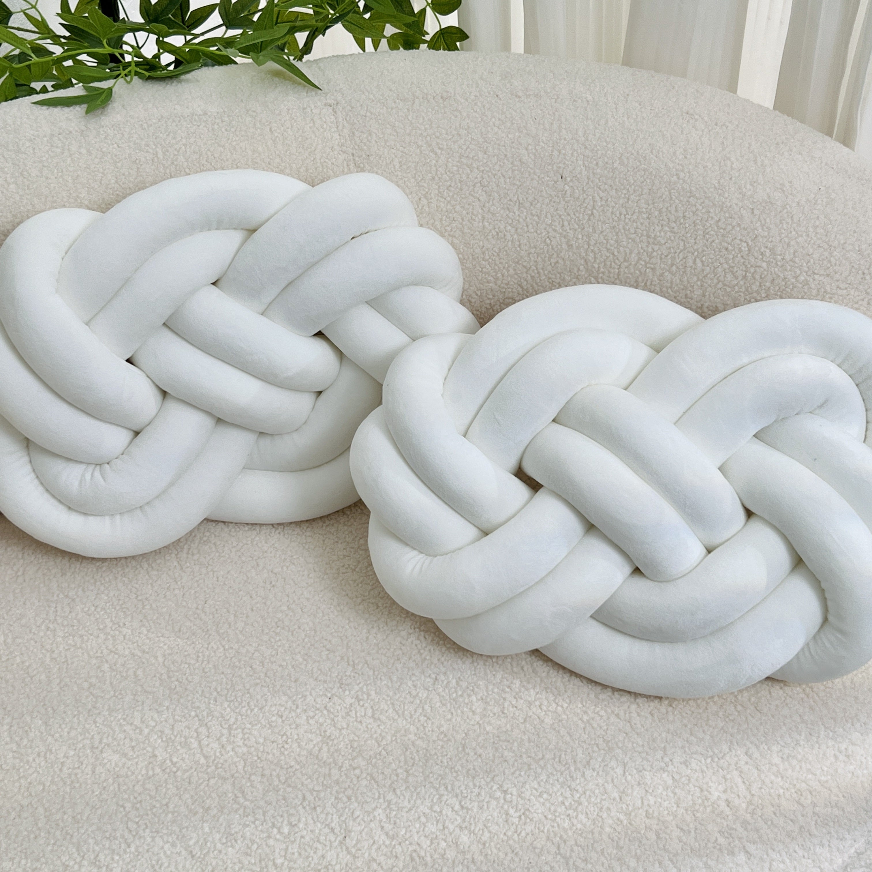 Soft Plush Round Button Cushions – Set of 2 Decorative Pillows for Sofa, Bed & Living Room
