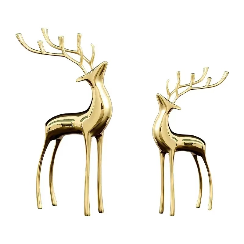 Elegant Christmas Table Centerpiece Set – Sculptural Reindeer Table Decoration for Festive Holiday Decor 9